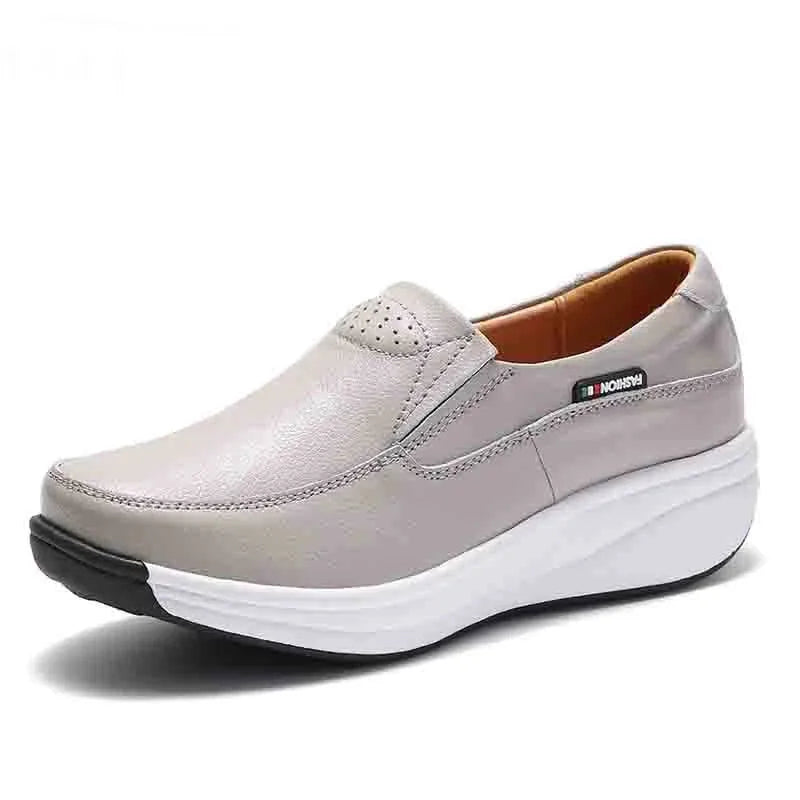 Mocasines ortopédicos con suela de cuña para mujer