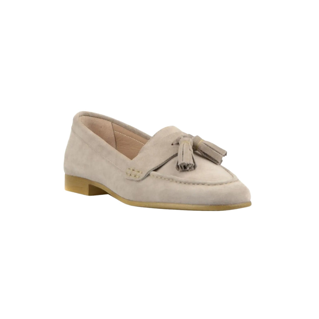 Mocasines con borlas de ante y tacón plano para mujer
