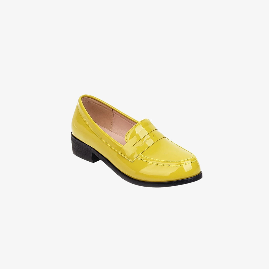 Mocasines de charol en piel sintética de colores para mujer