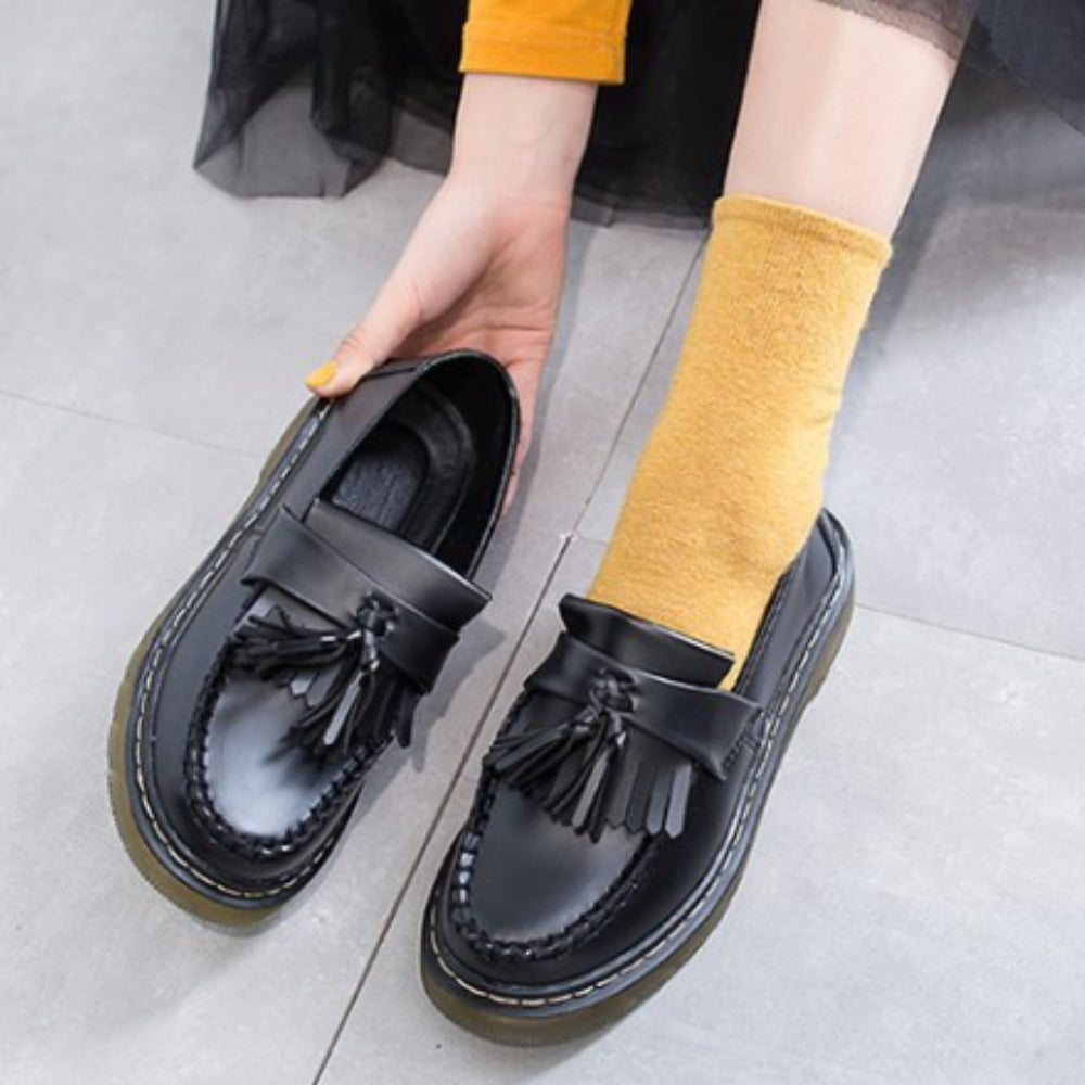 Mocasines con borlas y flecos de piel sintética para mujer
