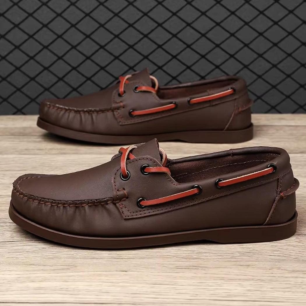 Mocasín náutico de piel para hombre