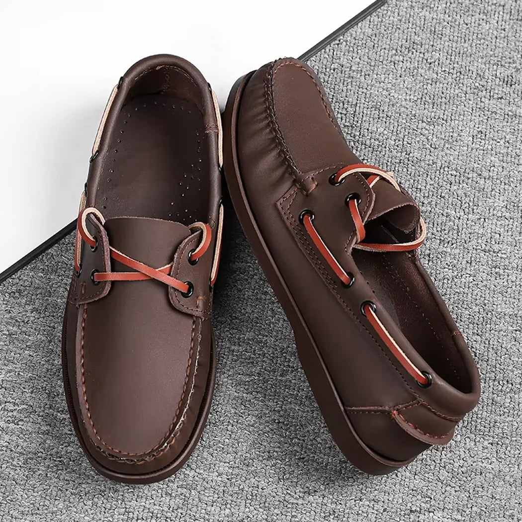 Mocasín náutico de piel para hombre