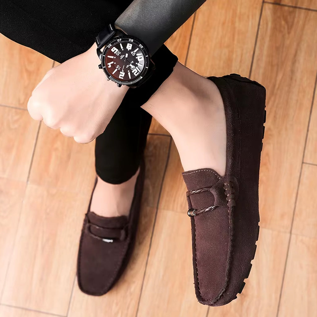 Mocasín estilo náutico de ante para hombre