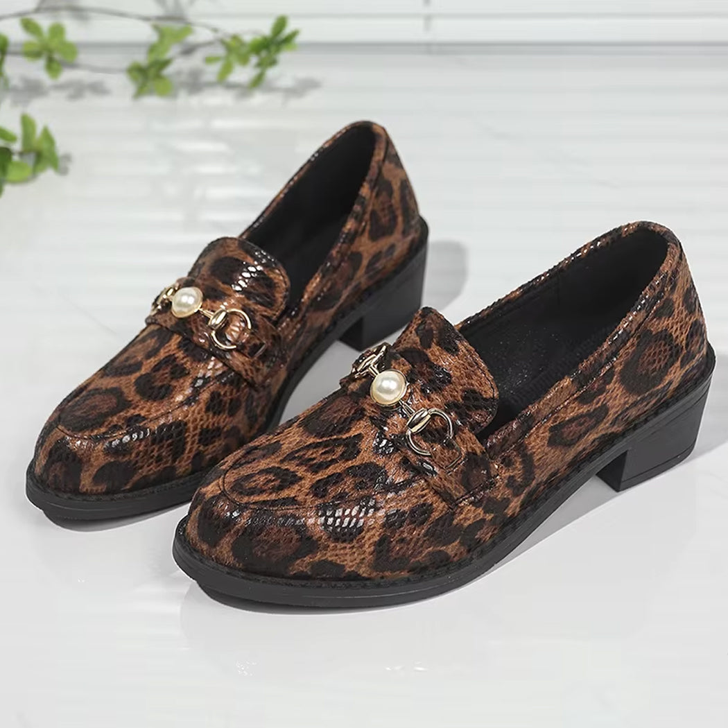 Mocasín leopardo efecto serpiente detalle perla