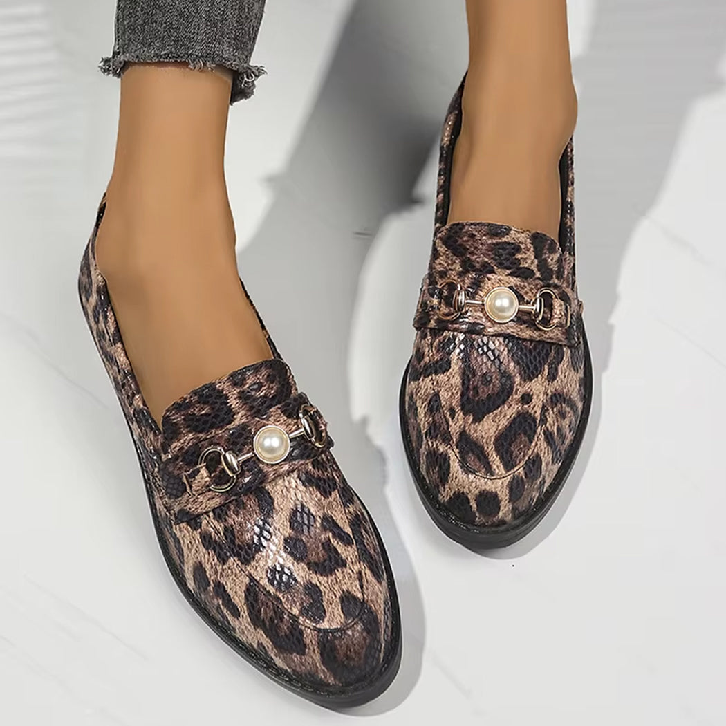 Mocasín leopardo efecto serpiente detalle perla