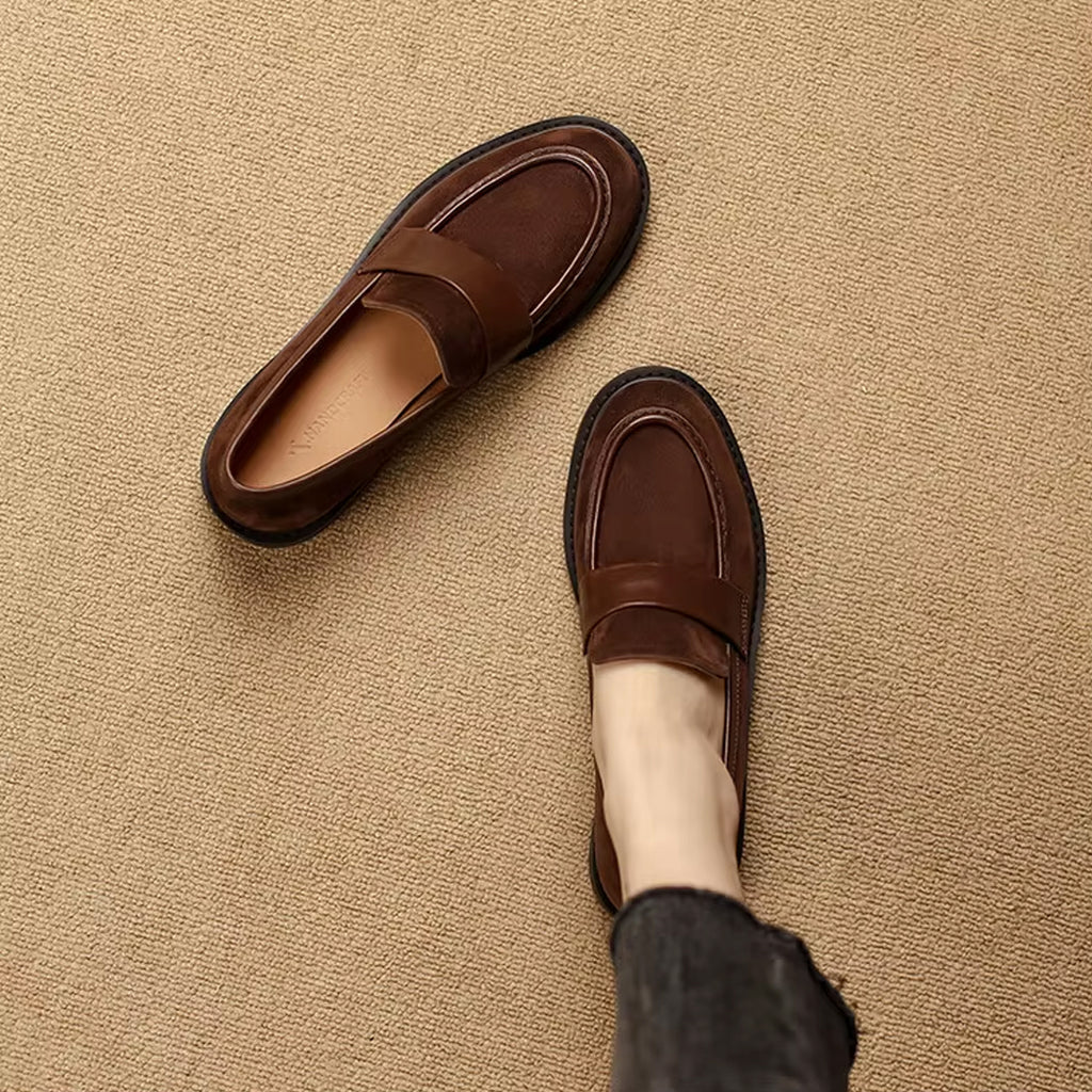 Mocasín clásico de ante para mujer