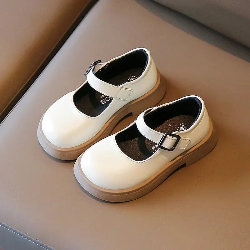 Mocasines clásicos efecto piel para niña