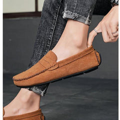 Mocasines para hombre en ante burdeos o marrón, Marrón