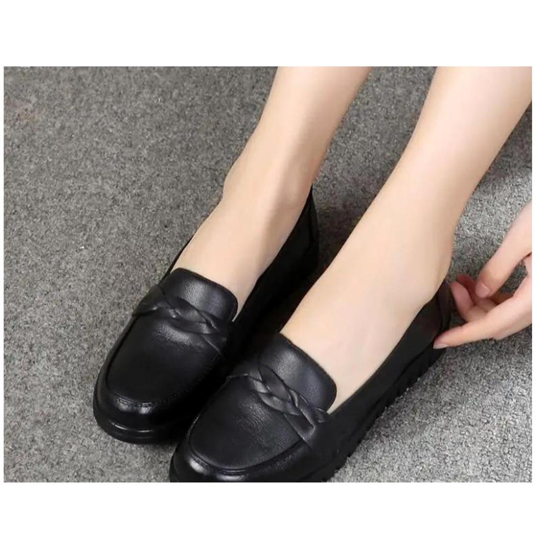 Mocasines negros de mujer en piel auténtica