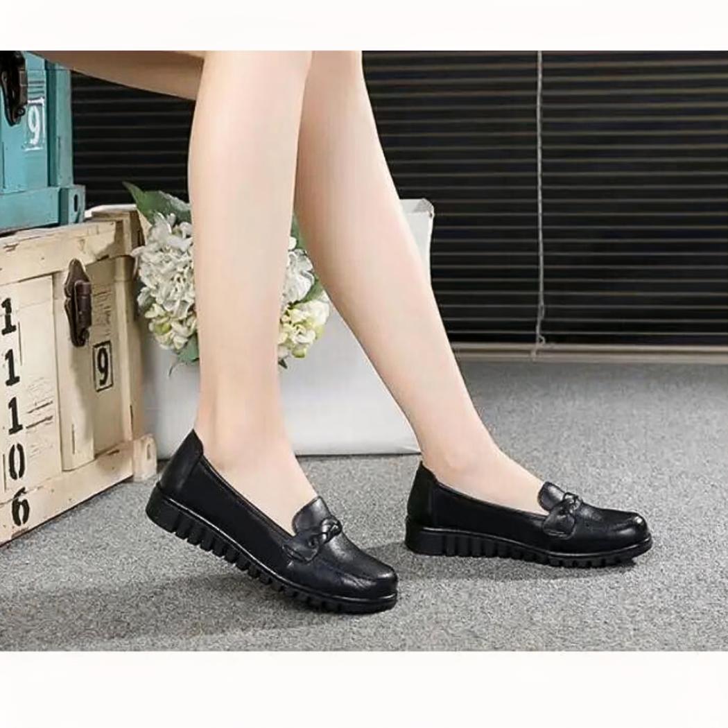 Mocasines negros de mujer en piel auténtica