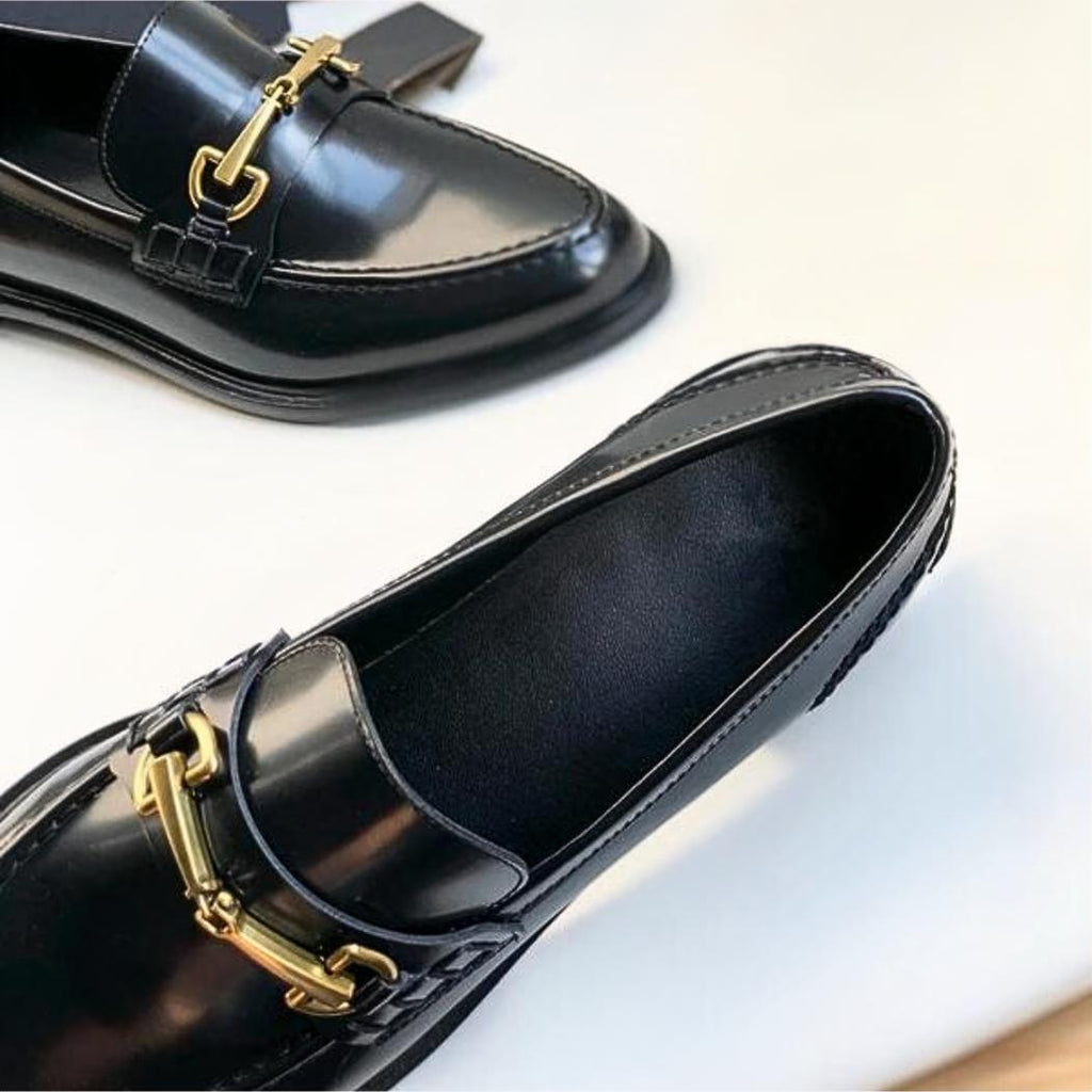 Mocasines negros de tacón cuadrado en piel auténtica para mujer