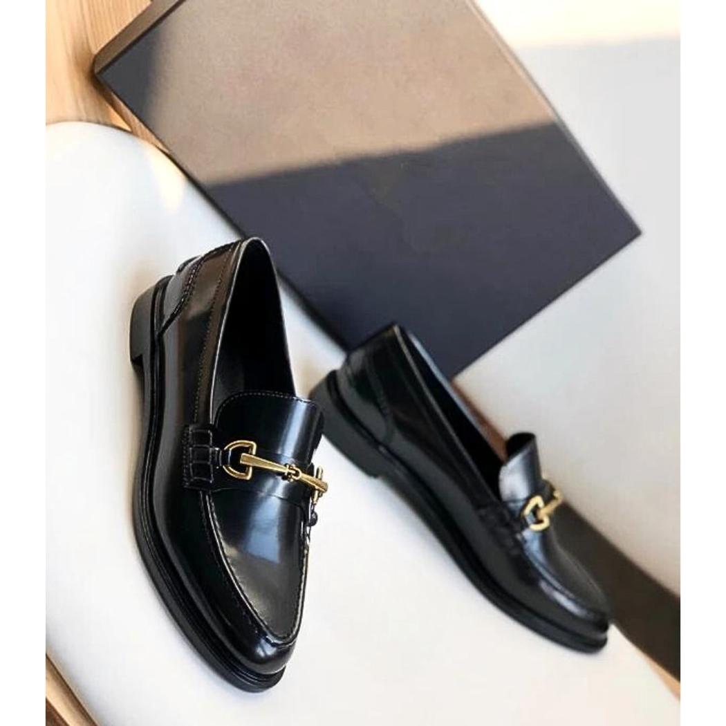 Mocasines negros de tacón cuadrado en piel auténtica para mujer