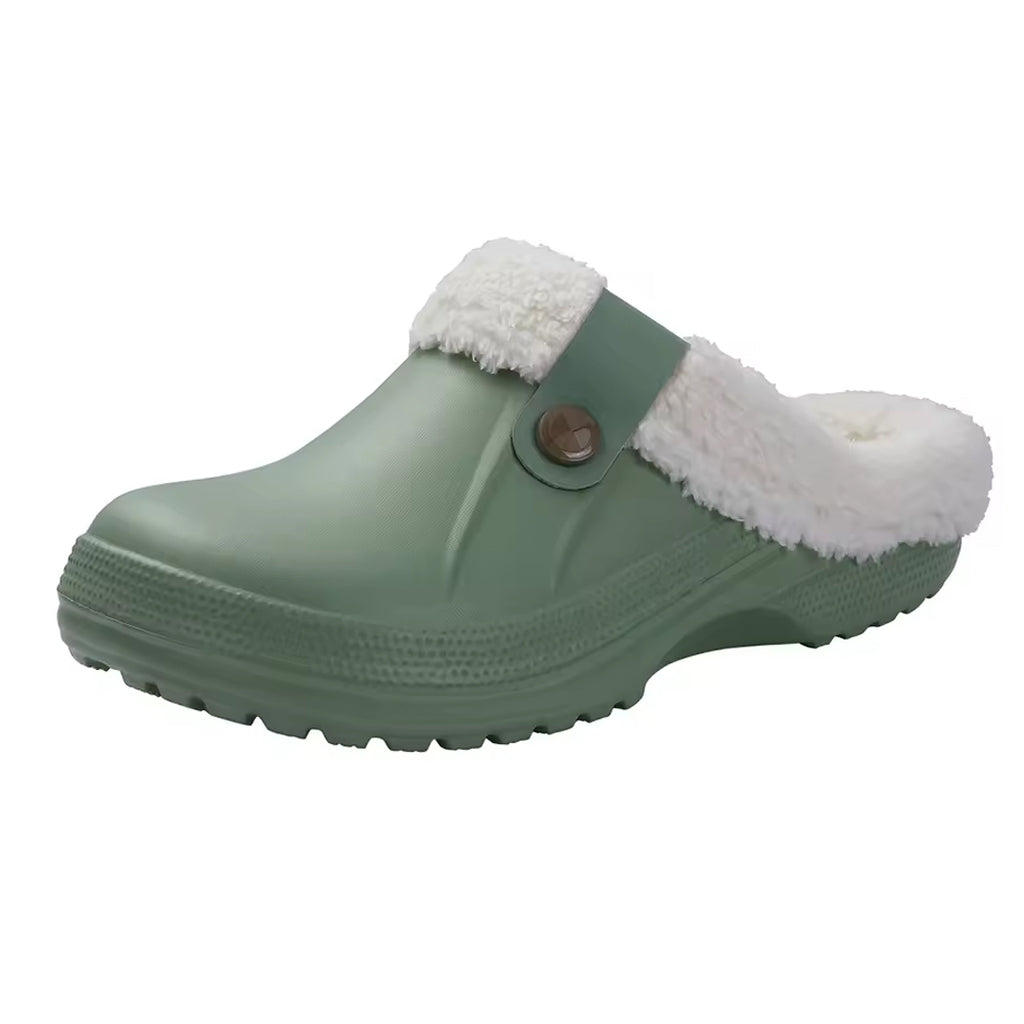 Zueco mocasín forrado de plástico para mujer
