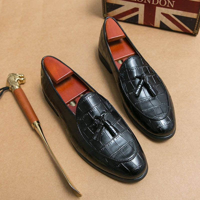 Mocasines con borlas elegantes en cuero efecto cocodrilo para hombre