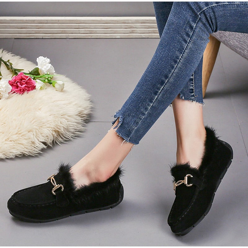 Mocasines suaves de invierno elegantes con pelo sintético