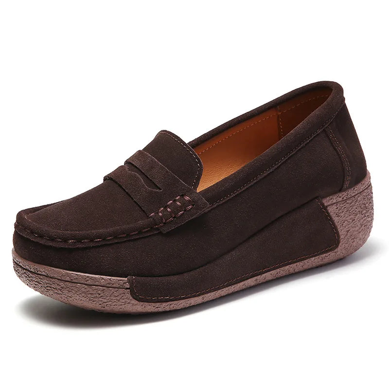 Par de mocasines de ante en cinco colores