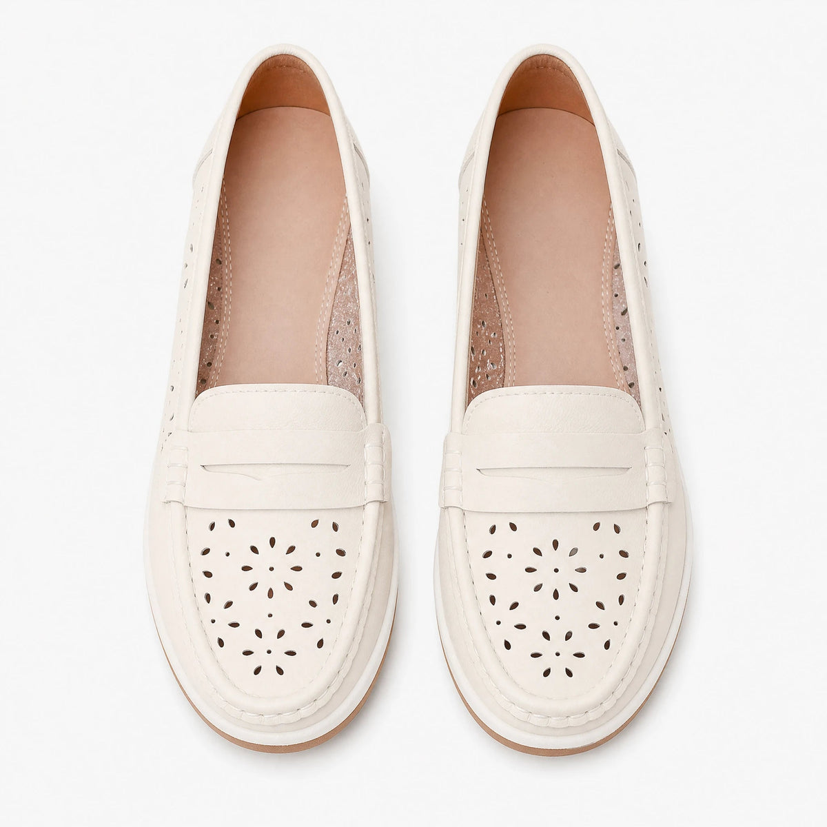 Mocasín de cuña calado para mujer Beige, vista lateral Imagen