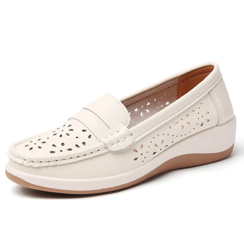 Mocasín de cuña calado para mujer Blanco, par completo