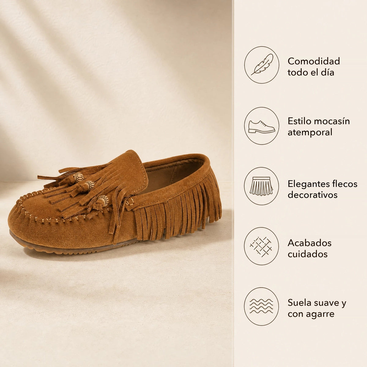 Mocasín con flecos efecto ante camel para mujer, detalle de la suela
