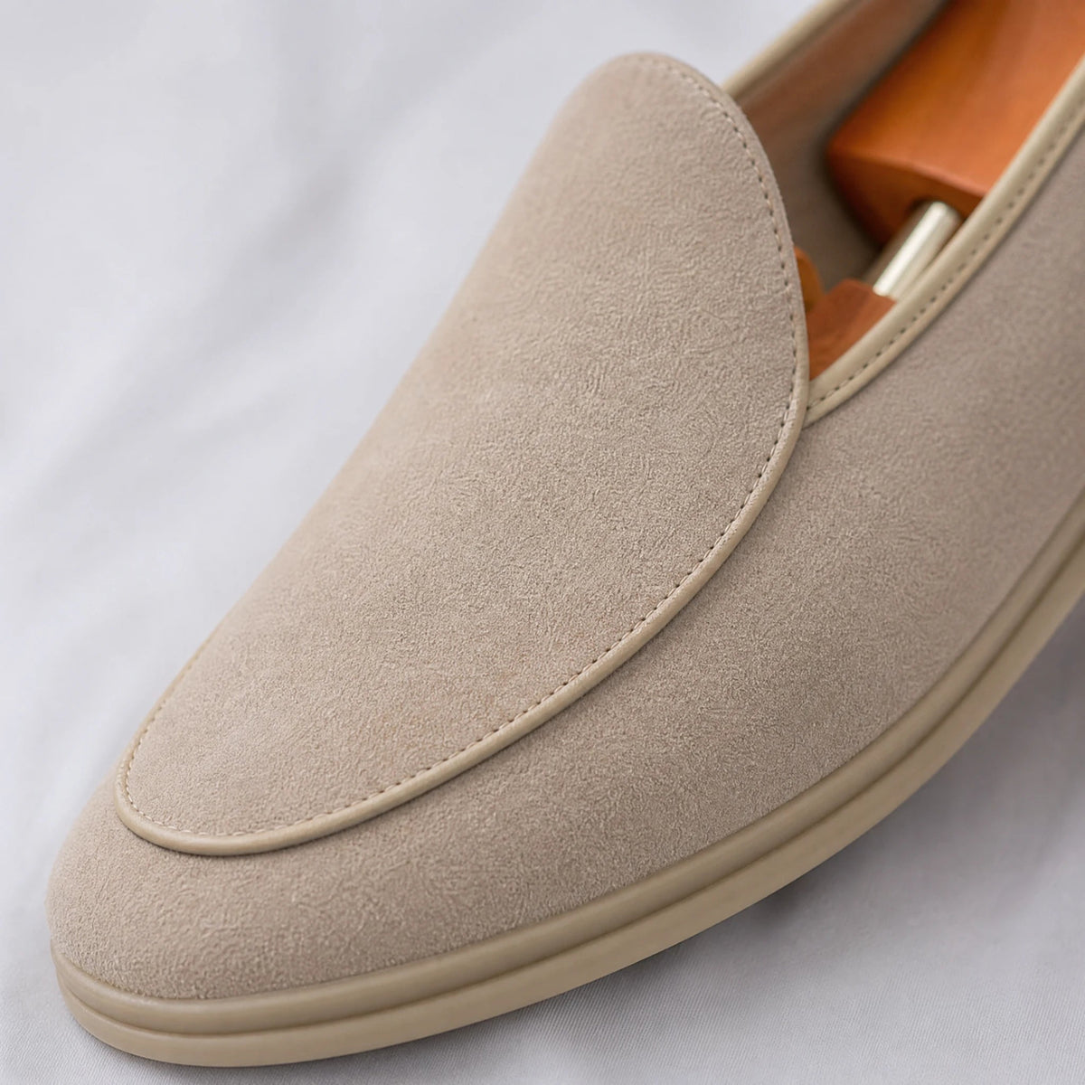 Mocasín de hombre en ante sintético, color beige, foto 2