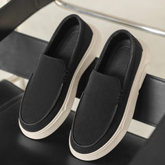 Mocasín crema para hombre con suela de plataforma cómoda, Negro