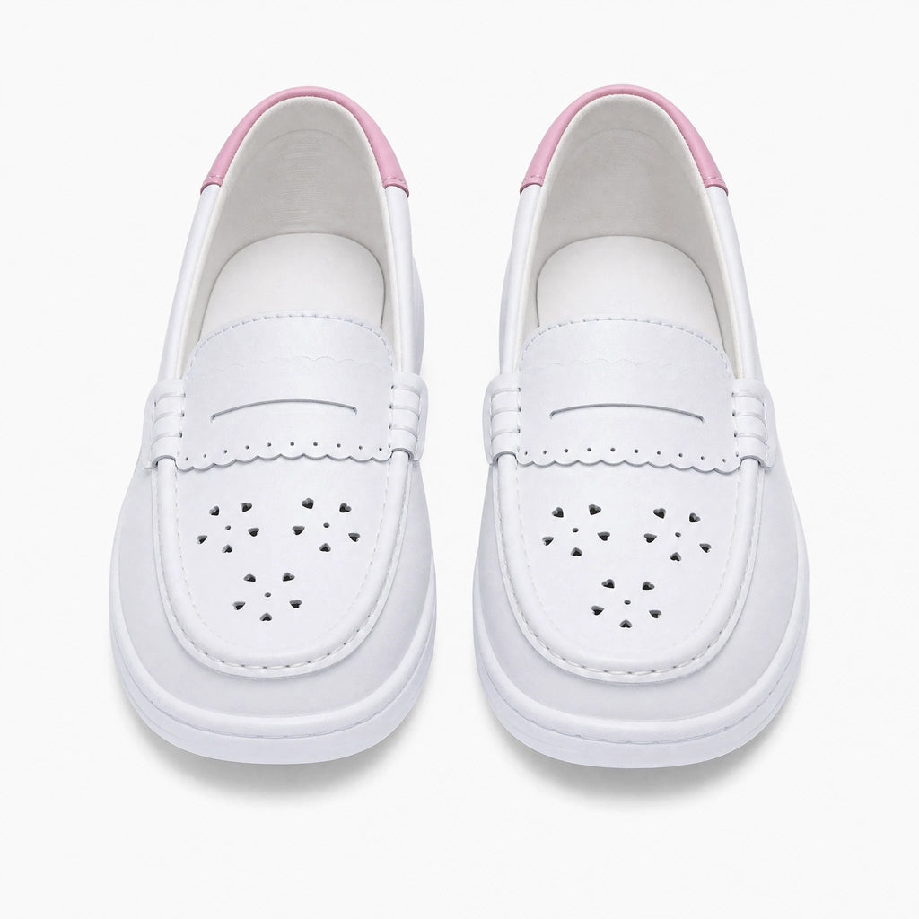 Mocasín de mujer con plataforma blanco calado en piel, color blanco, vista lateral