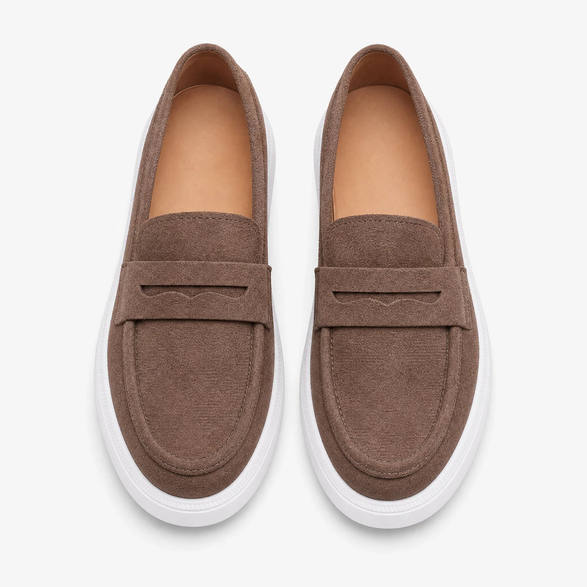 Mocasín mujer suela gruesa blanca con banda beige, vista principal Imagen