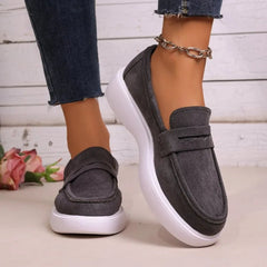 Mocasín mujer de suela gruesa blanca con banda, Gris