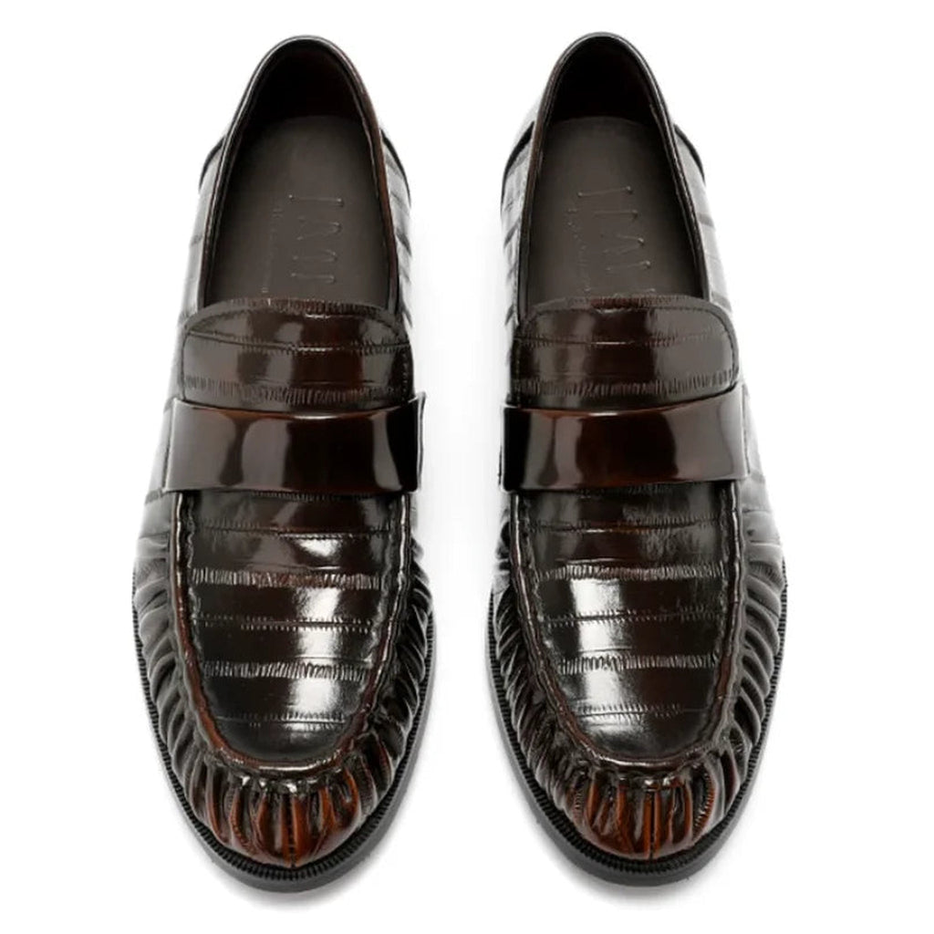 Mocasín de piel para hombre efecto piel de anguila, negro y marrón, color negro, detalle de la suela