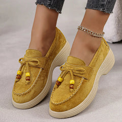 Mocasín con plataforma de mujer, lazo y perlas de colores, Amarillo