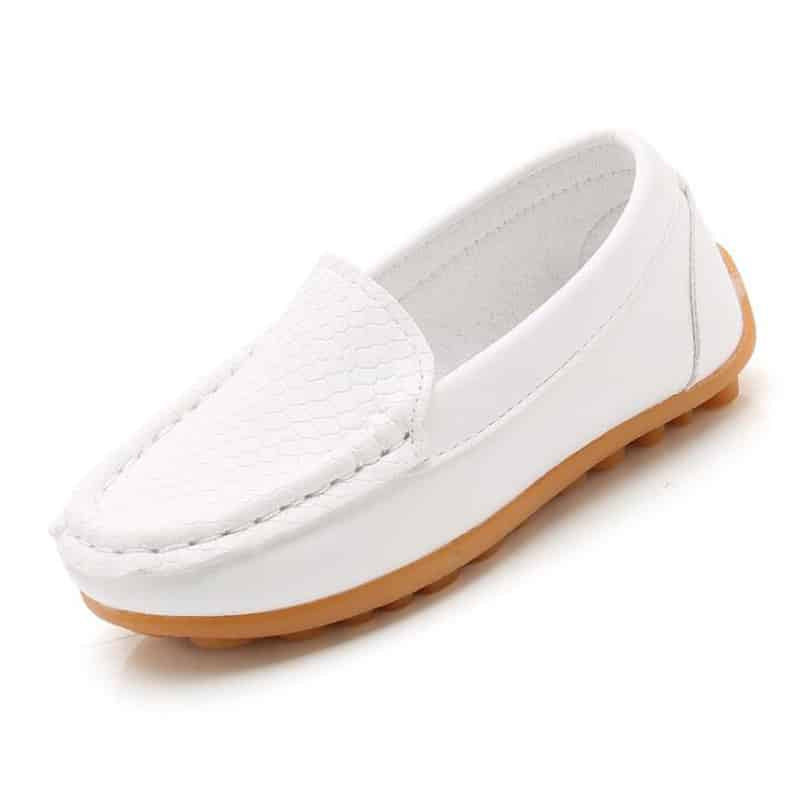 Mocasín de piel suave tipo slip-on para niños