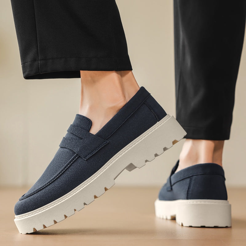 Mocasín de franela en uso diario