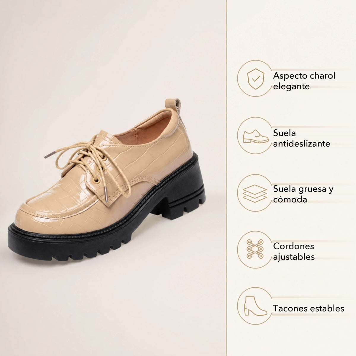 Mocasín de tacón efecto cocodrilo charol beige, detalle de la suela Imagen