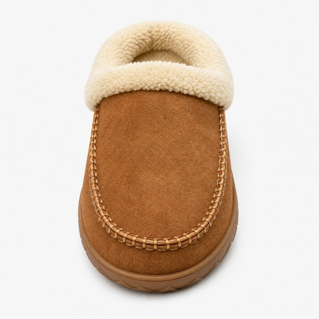 Mocasín zapatilla forrado camel con cuello de borreguito, vista lateral