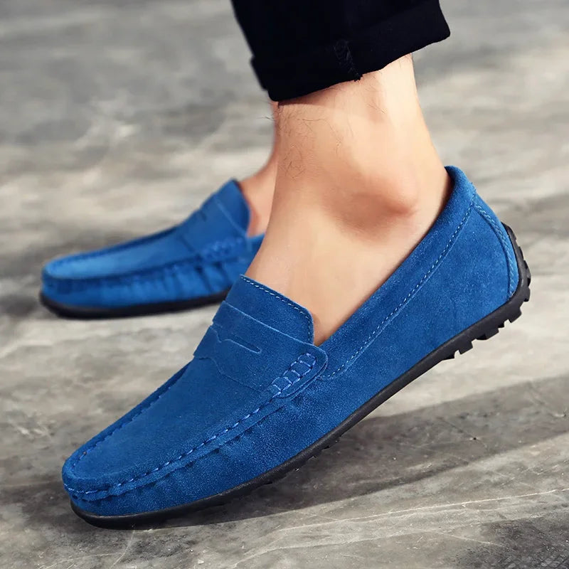 Mocasines de hombre en ante con antifaz penny en azul oscuro