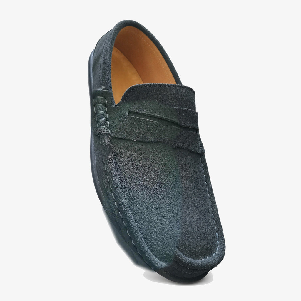 Suela de caucho de los mocasines azules de hombre