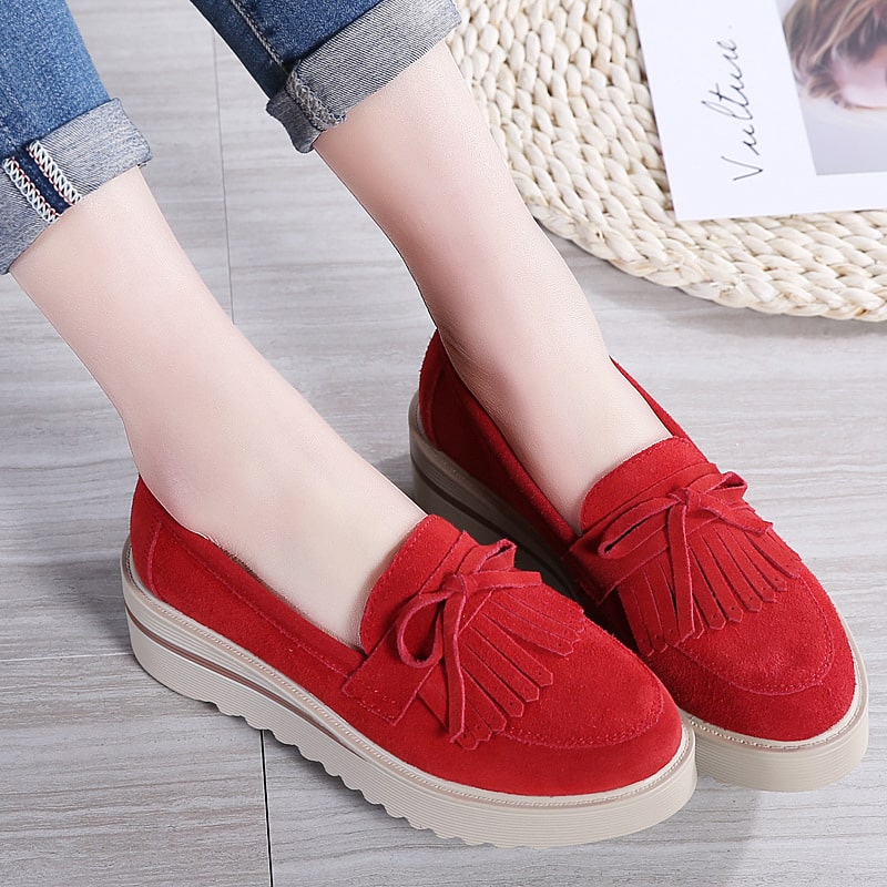 Mocasines de ante con plataforma compensada