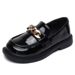 Mocasines barnizados con cadena brillante para niña, Negro