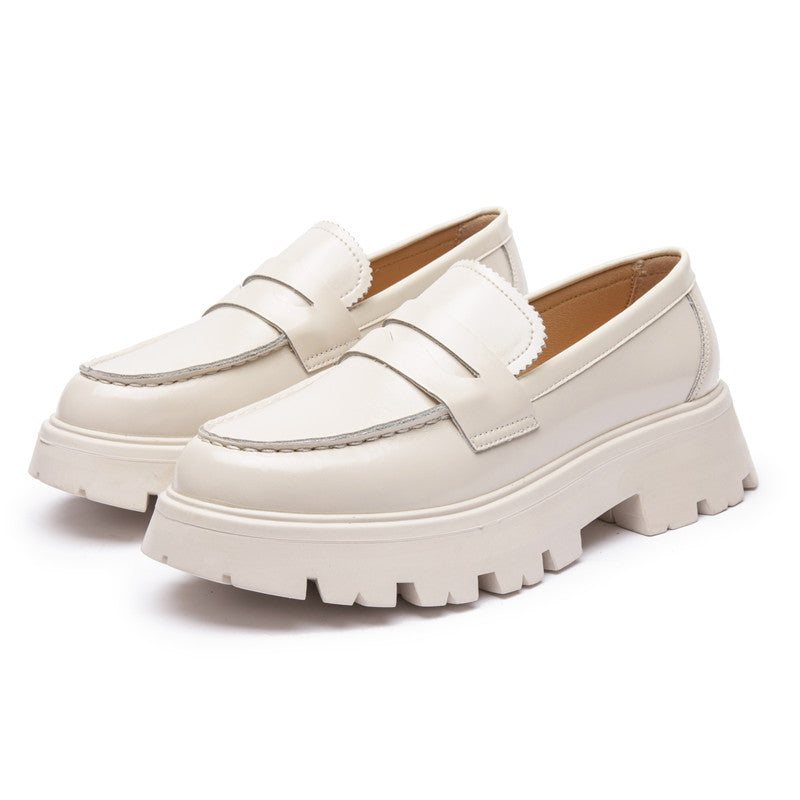 Mocasines de piel lisa con suela gruesa