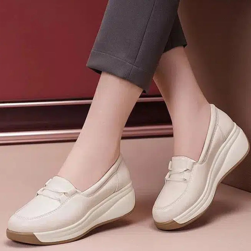 Mocasines transpirables de cuña para mujer
