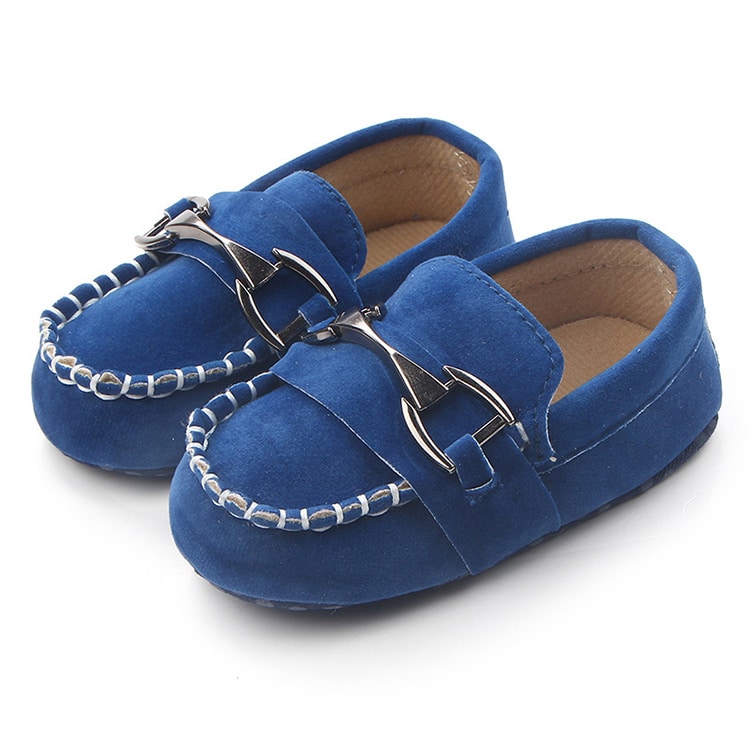 Mocasines efecto ante suave con mors plateado para bebé niño