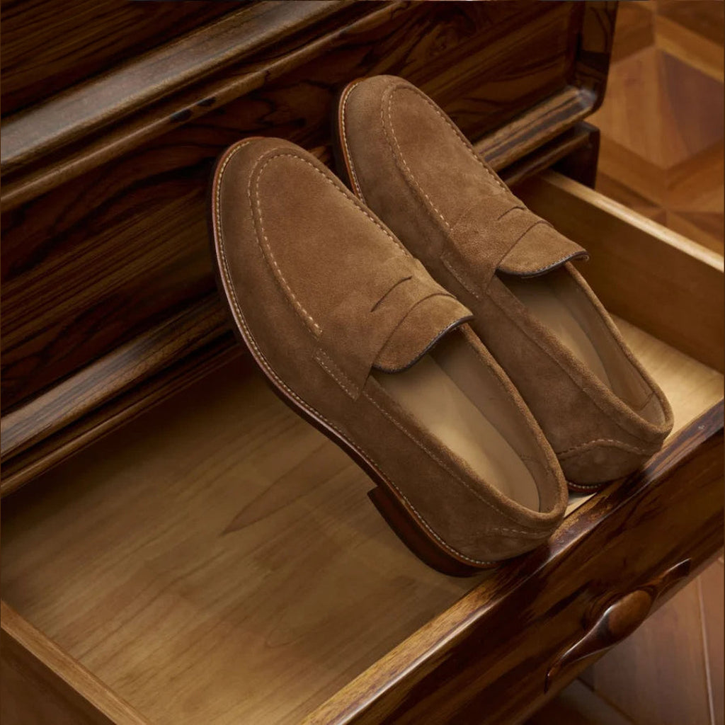 Mocasines penny hombre de ante marrón marrón oscuro, vista trasera