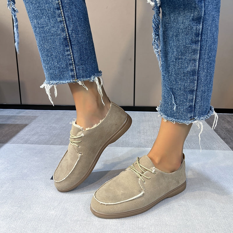 mocasín plano con cordones gris para mujer