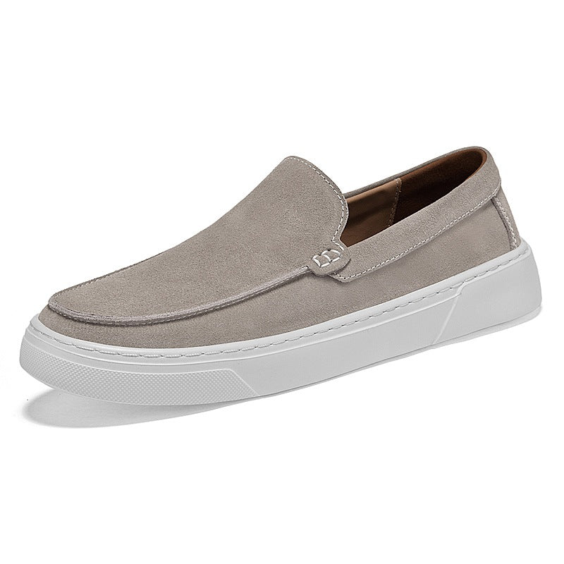 Mocasín de suela gruesa de ante para hombre gris oscuro, vista trasera