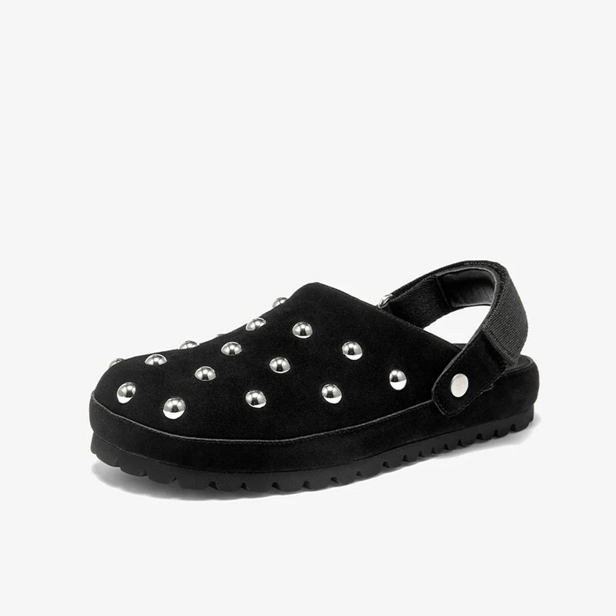 Zuecos con tachuelas negros de ante de vacuno