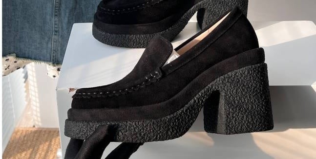 Mocasines clásicos de ante para mujer