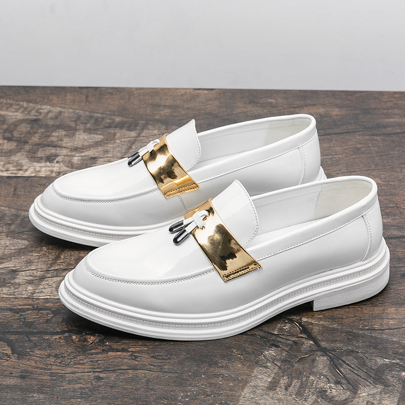Mocasines con borla charolada blanca para hombres