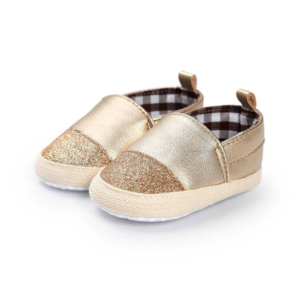Mocasines bicolores brillantes para bebé niña