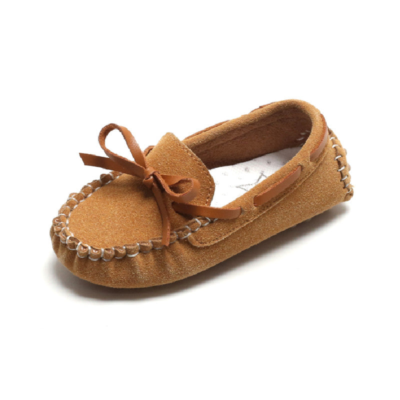 Mocasines de ante con lazo marrón para niños
