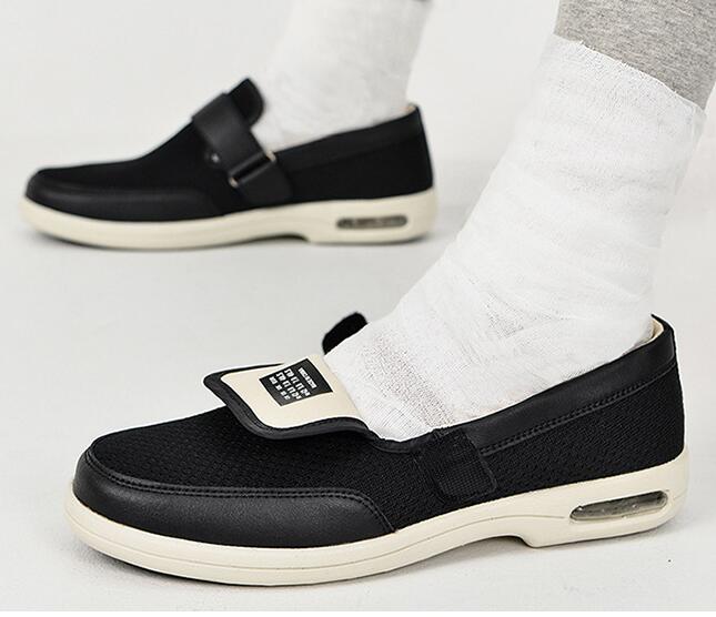 Mocasines ortopédicos suaves de apertura ancha para hombre